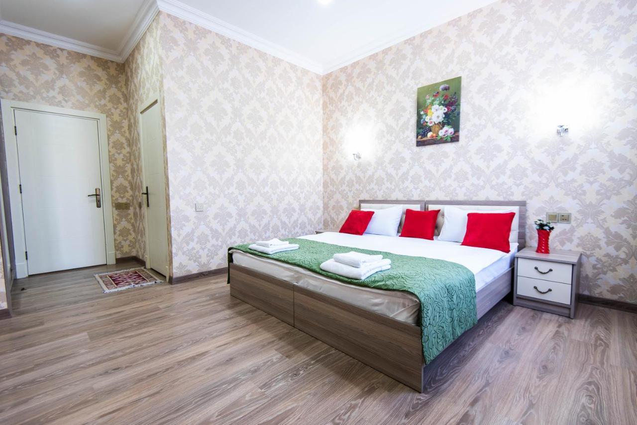 Damla Hotel Baky Esterno foto
