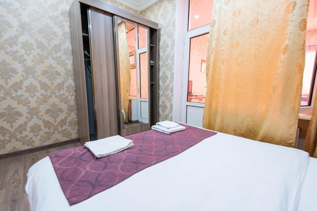Damla Hotel Baky Esterno foto