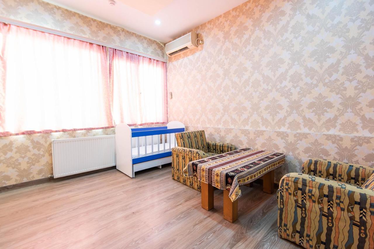Damla Hotel Baky Esterno foto