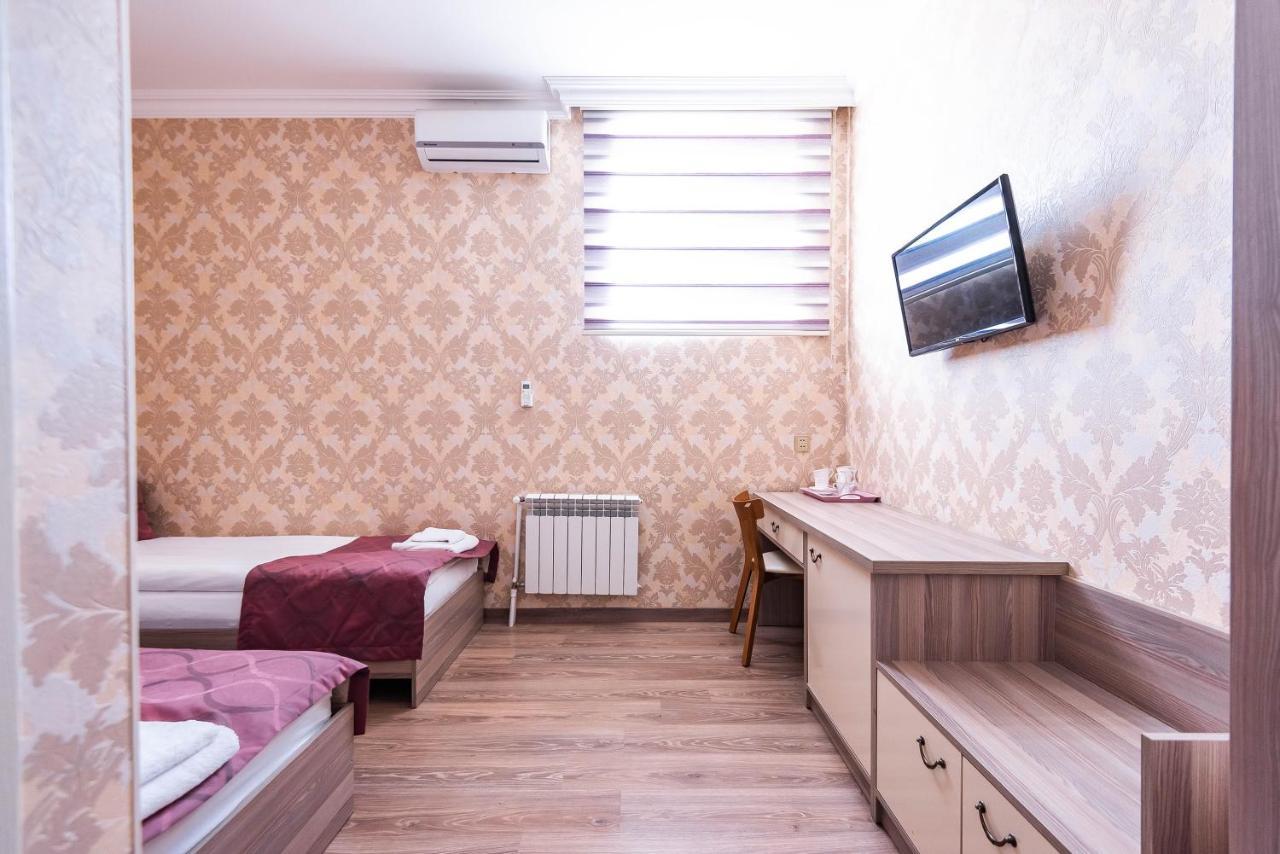 Damla Hotel Baky Esterno foto